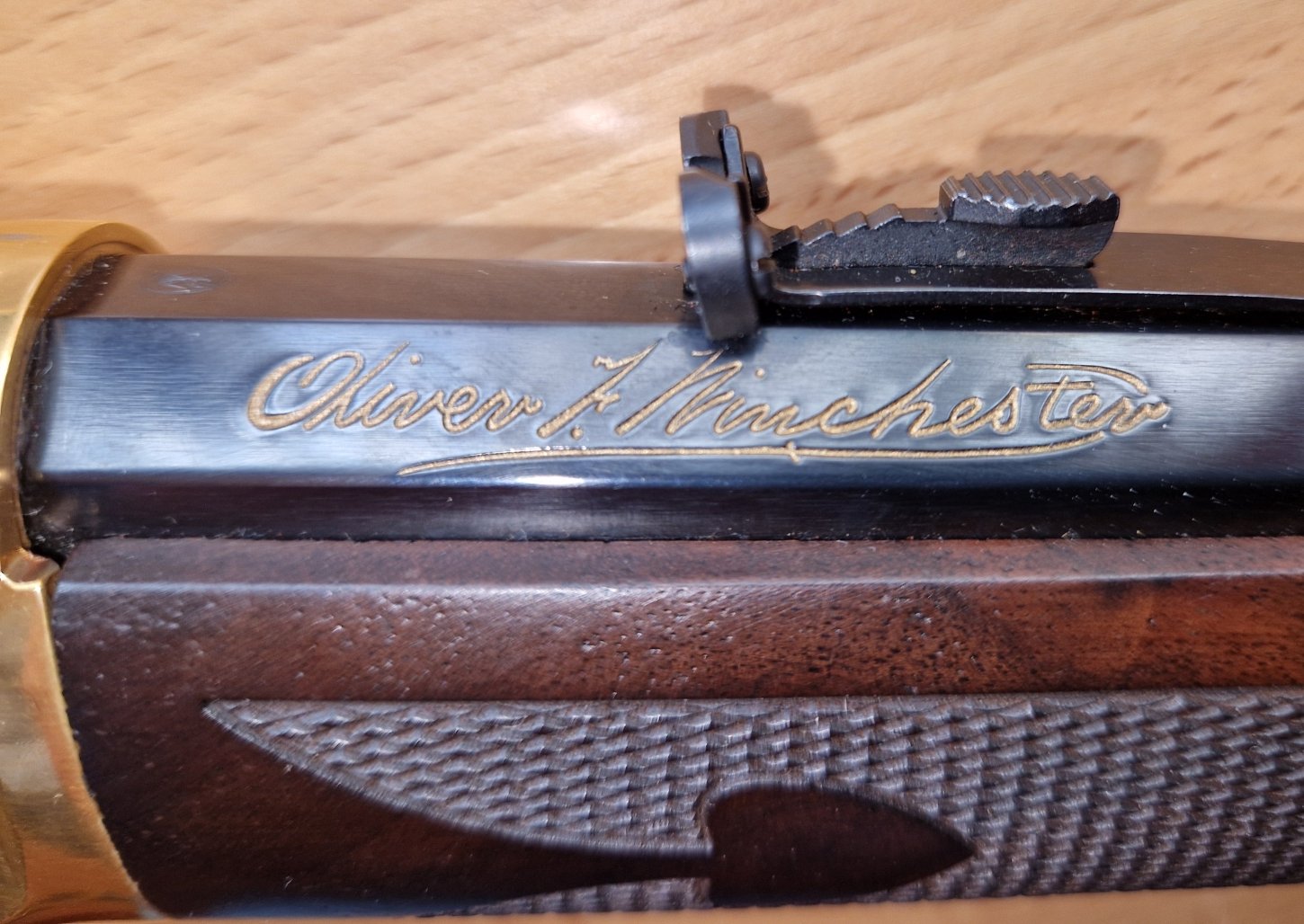 Winchester Commemorative Oliver F. Winchester, Kal. .38-55 – Bild 2