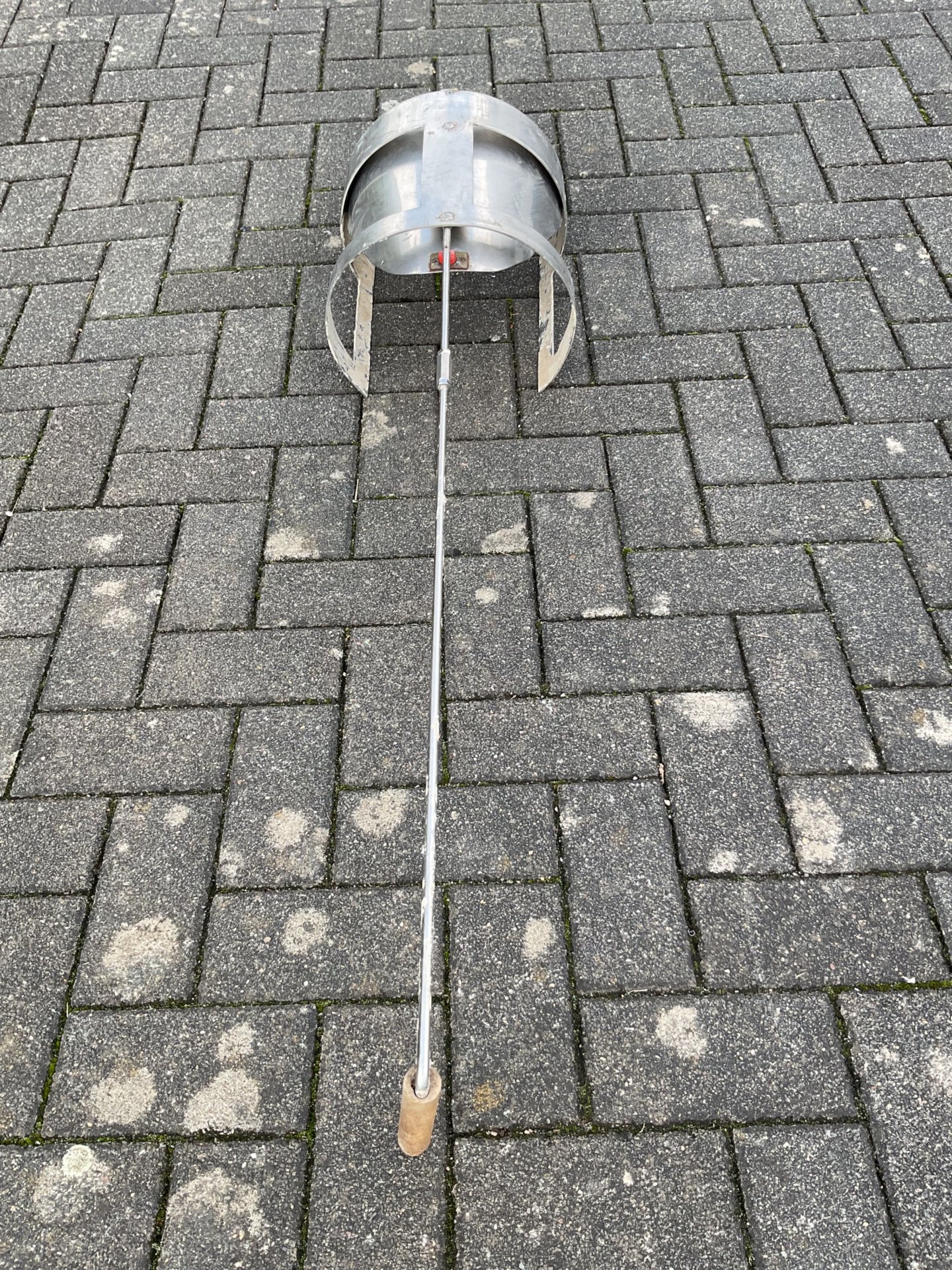 Fangklappe, Betonrohrfalle – attēls 1