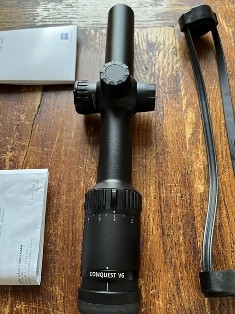 Zeiss Conquest V6 1,1-6 x 24 / Drückjagdglas – Bild 1