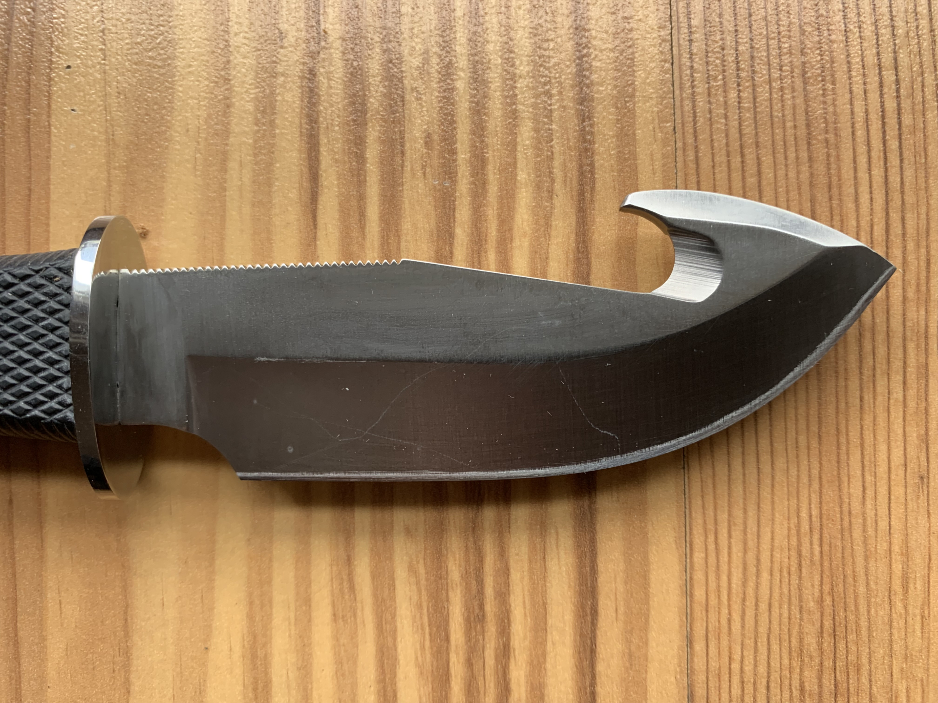 MUELA-Jagdmesser "VIPER" m. Kratongriff, in schwarzer Lederscheide m. Druckknopf – Bild 4
