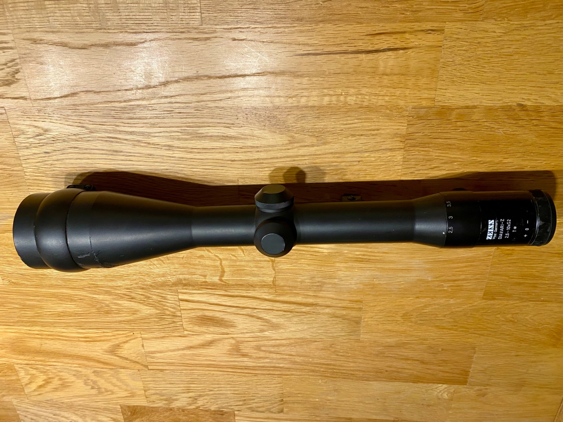 Zielfernrohr Zeiss West Germany Diavari-Z 2,5-10x52 T* mit Schiene, Absehen 4, Cerakote – Bild 2