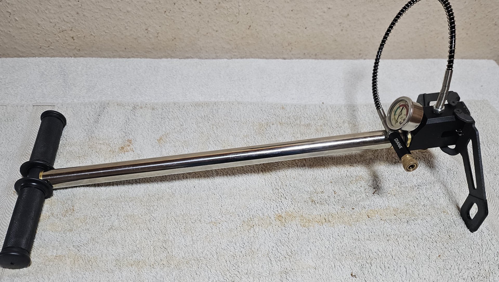 diana pcp handpumpe – Bild 1
