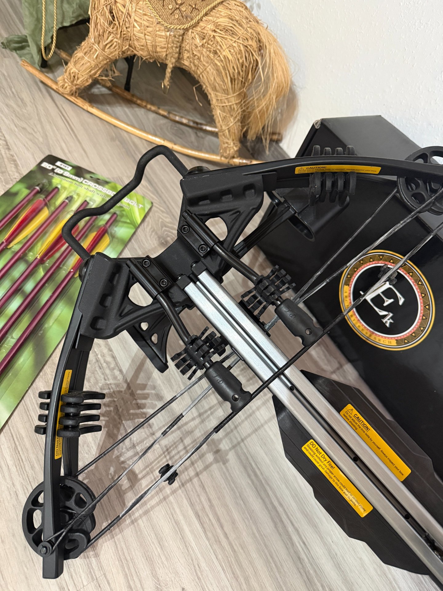 EK Archery HEX400 Compound Armbrust inkl. Tasche und weitere Pfeile – Bild 2