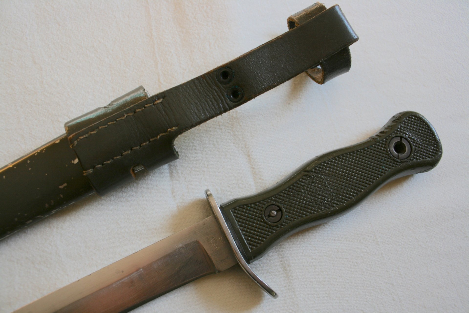 Original Bundeswehr FKS 70 Kampfmesser – Bild 2