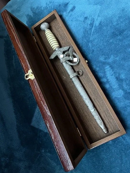 Luftwaffe Dolch Modell 1937, 2. Modell. – Bild 2