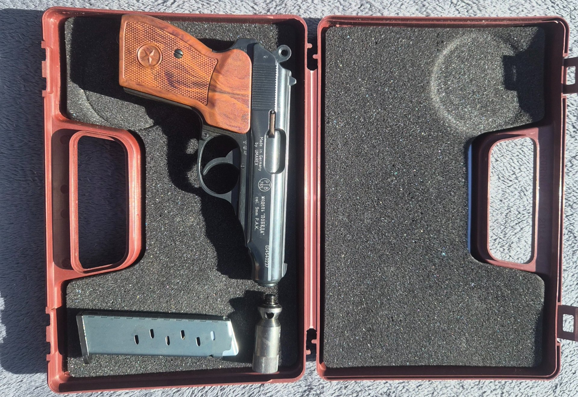Pistole Umarex Modell POBEDA (9mm P.A.K.) – Bild 2