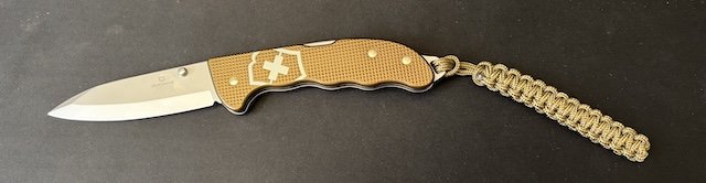 Victorinox Evoke Alox Terra Brow LIMITED EDITION 2024 Taschenmesser – Bild 2