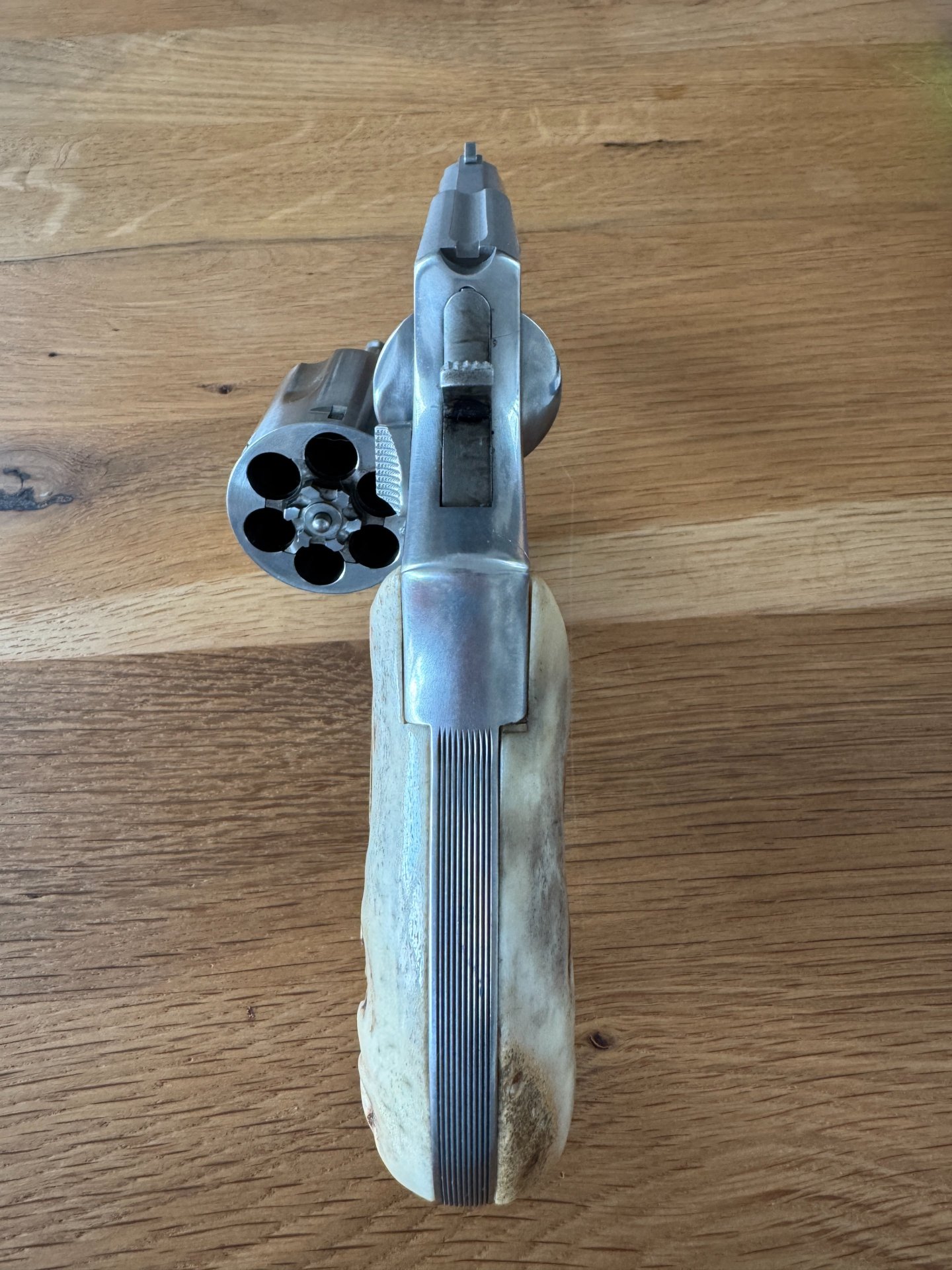 Smith & Wesson Hirschhorngriffschalen Sambarhirsch K-Rahmen – Bild 3