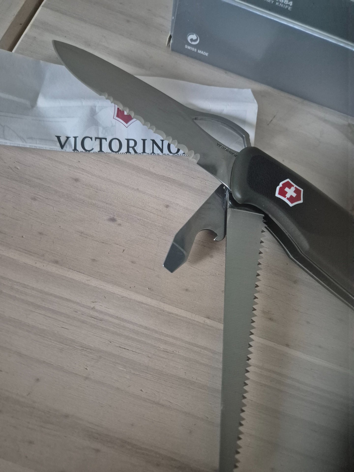 Victorinox Rangergrip 179, Green/Black, Einhandmesser- Neuwertig – Bild 2
