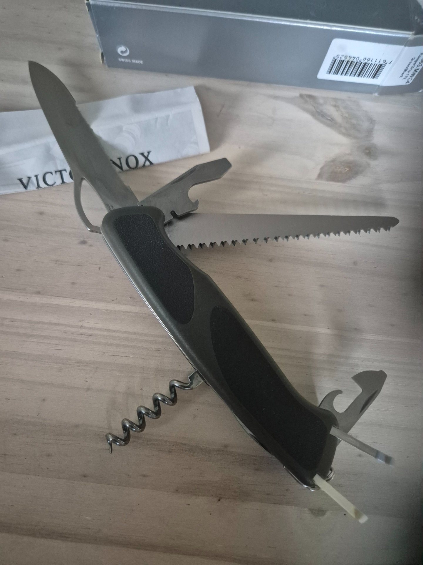 Victorinox Rangergrip 179, Green/Black, Einhandmesser- Neuwertig – Bild 4