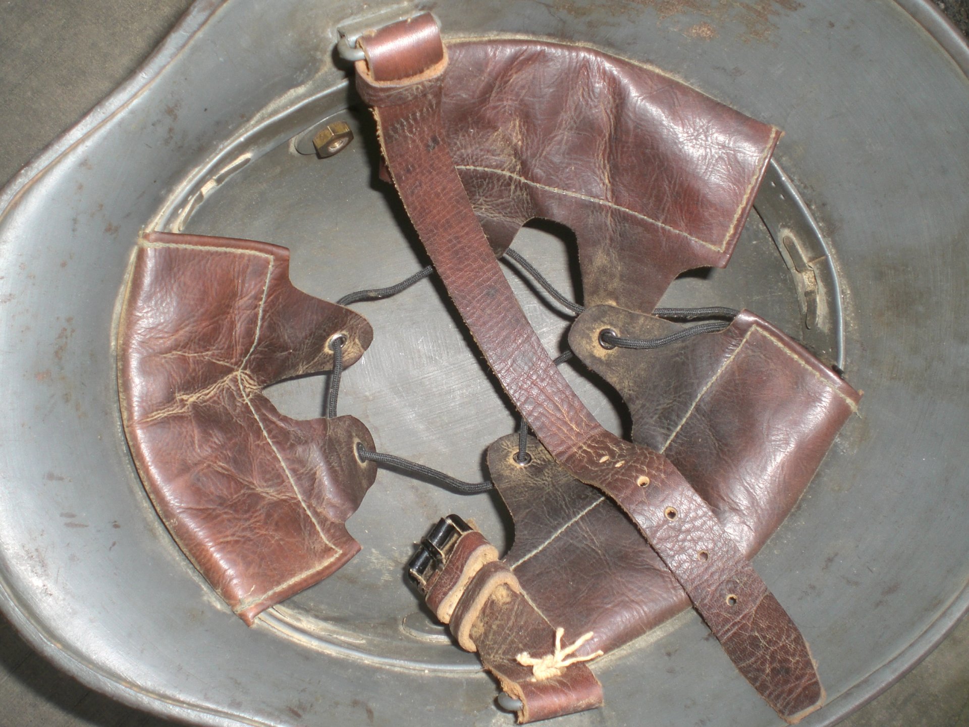 Stahlhelm Österreich B-Gendarmerie aus dem 1. Weltkrieg – Bild 4