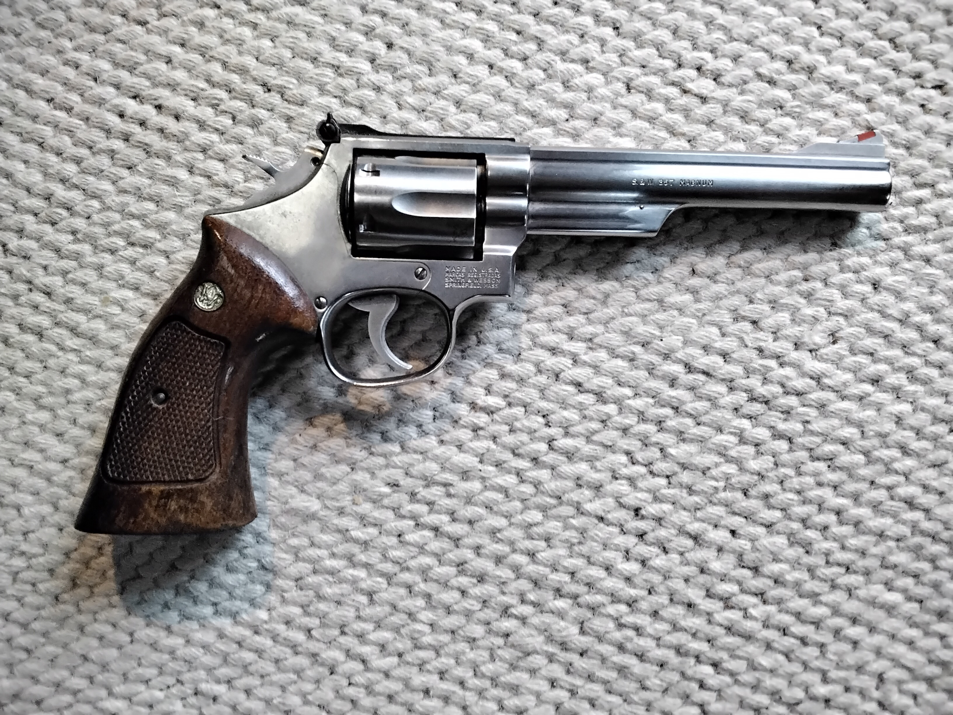 Smith & Wesson .357 Mag. – Bild 2
