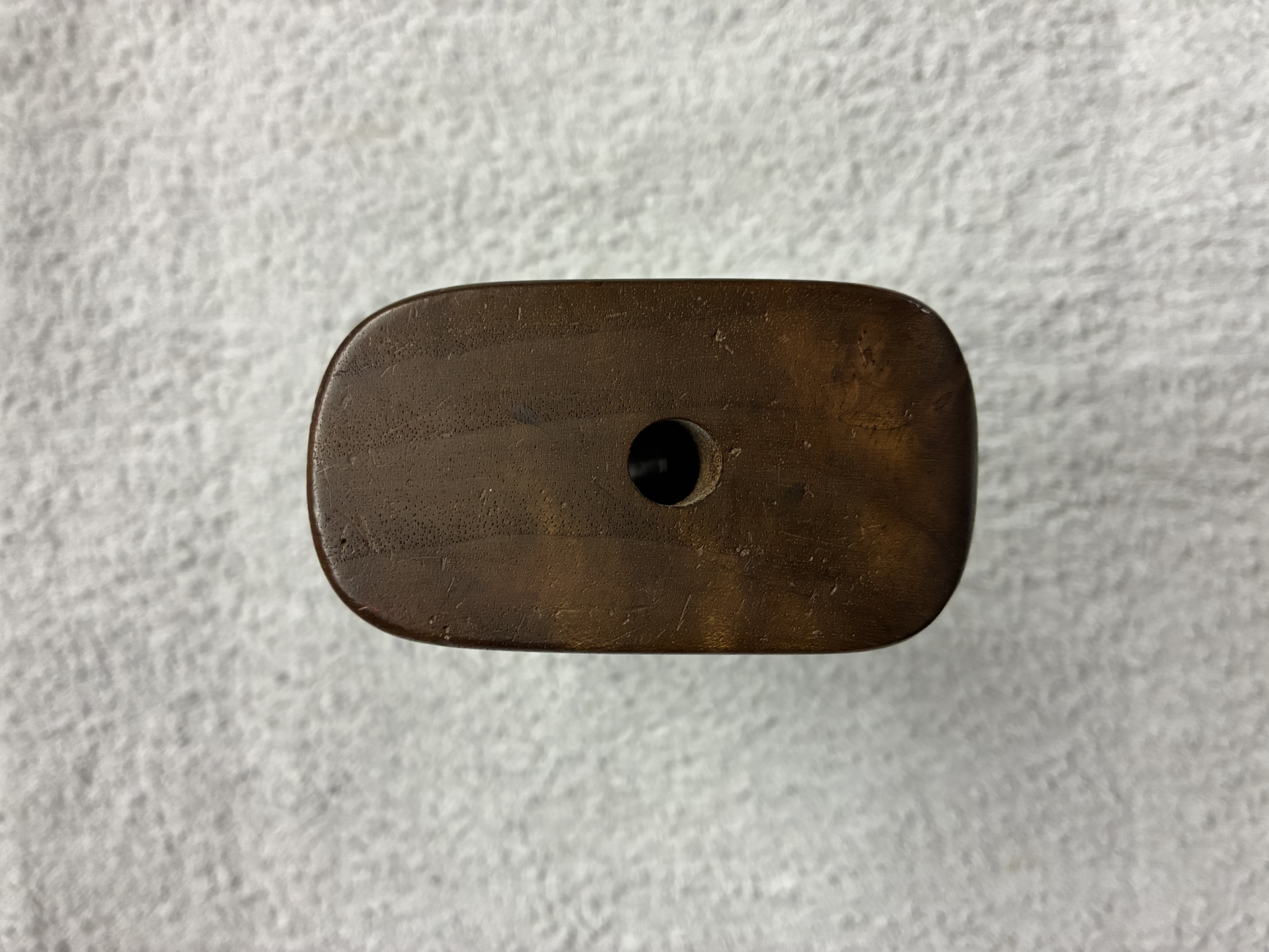 HW 75 „punzierte“ Holzgriffschalen – Bild 2