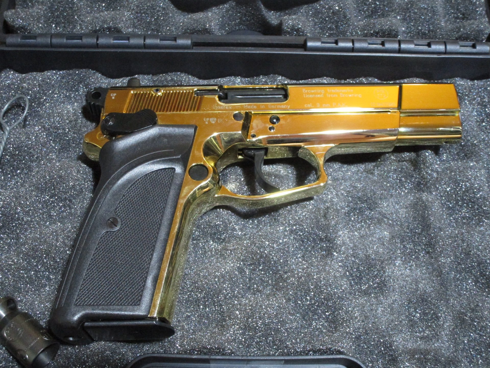 Browning *****GPDA 9***** Gold Finish 9mm P.A.K. – Bild 3