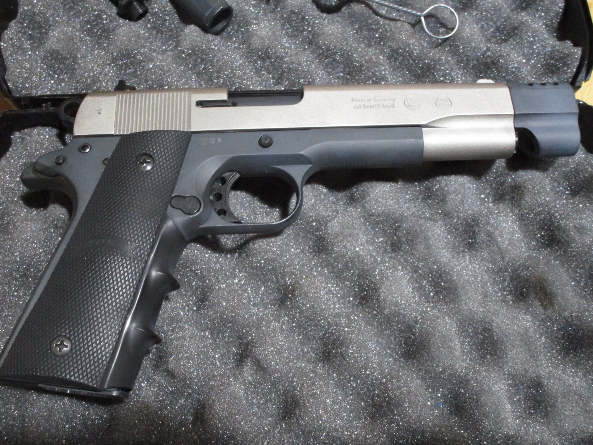 ME *****1911 mod. SPORT***** Titan Finish mit Kompensator – Bild 3