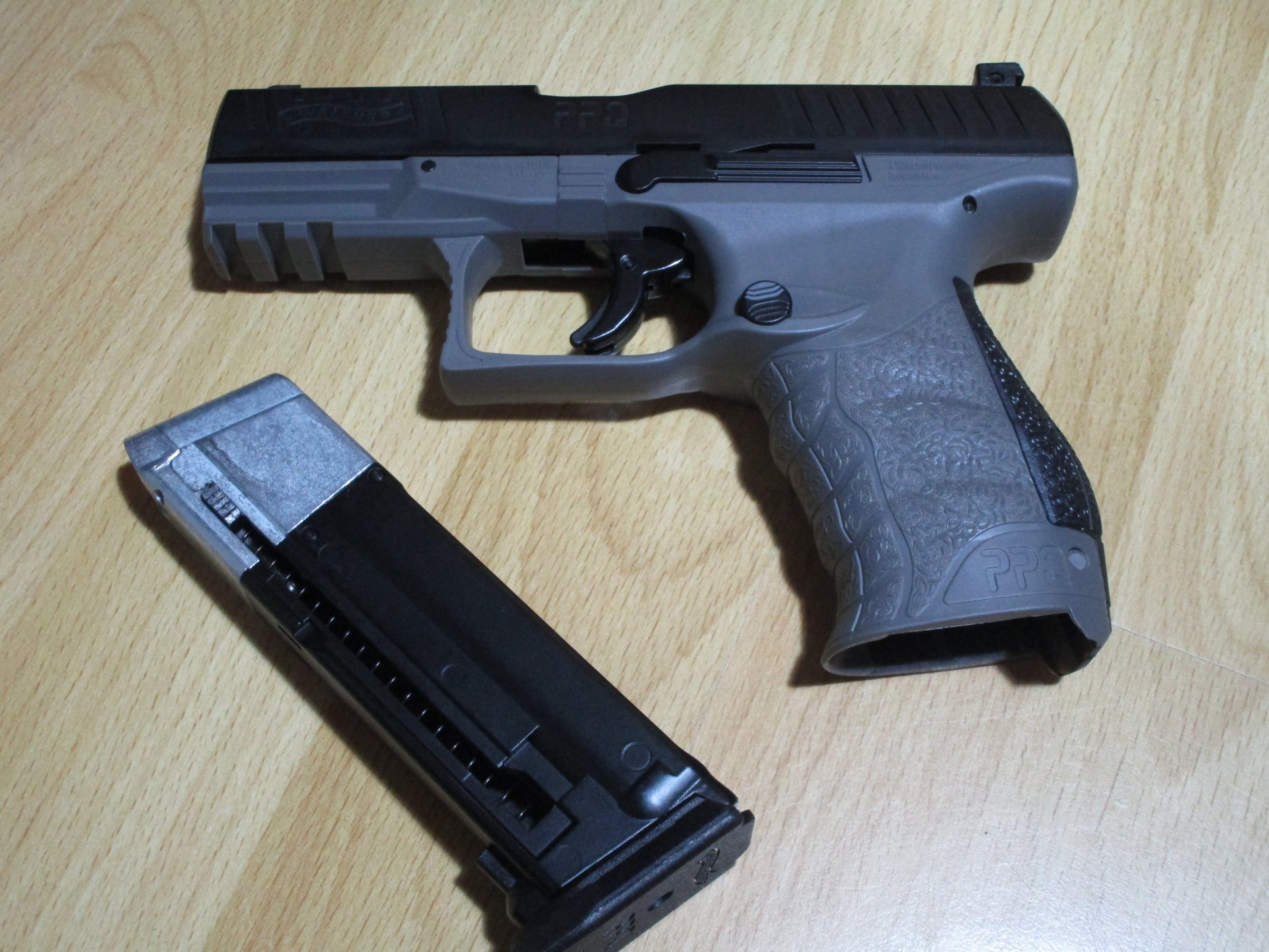 Walther *****PPQ M2***** T4E RAM Pistole cal .43 Tungsten Gray – Bild 4