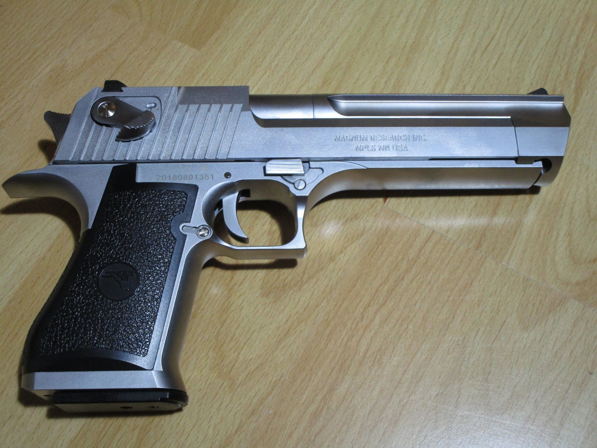 Wei-ETech *****Desert Eagle .50AE***** Vollmetall GBB 6mm BB Pistole – Bild 3