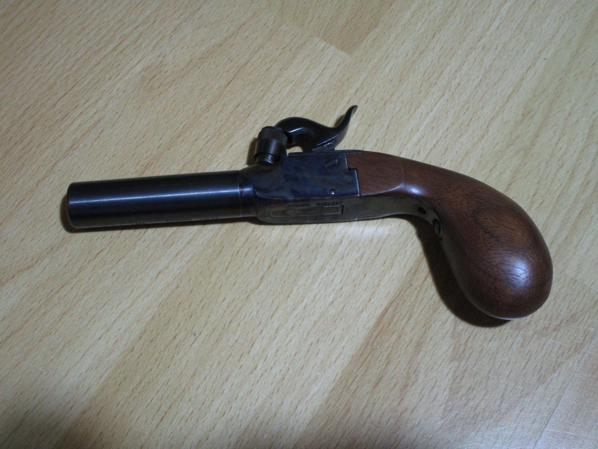 Pedersoli *****Derringer Liegi***** Vorderlader Kaliber .44 Standard + Indoor Piston – Bild 2