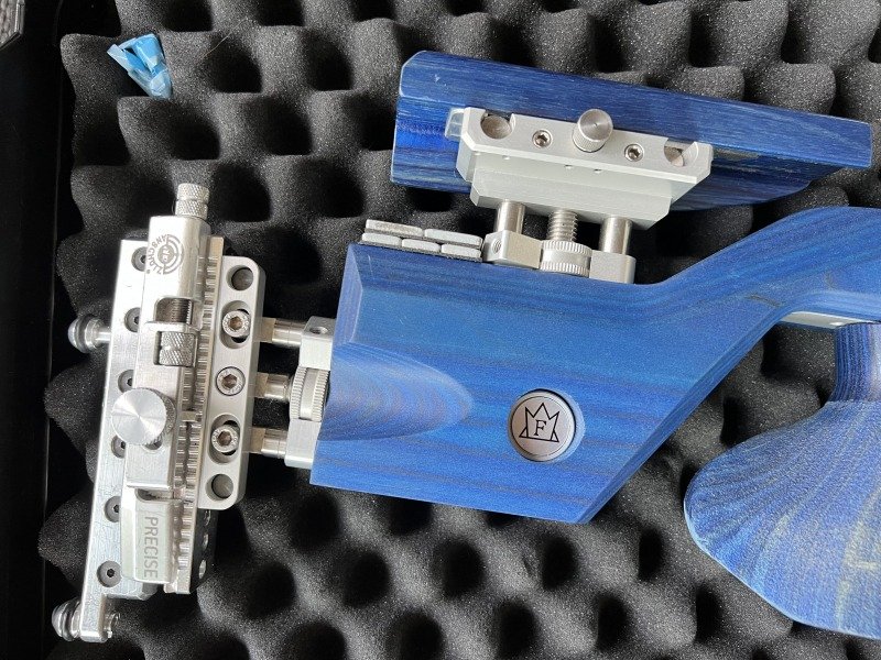 Walther LG400 Anatomic Carbon – Bild 2