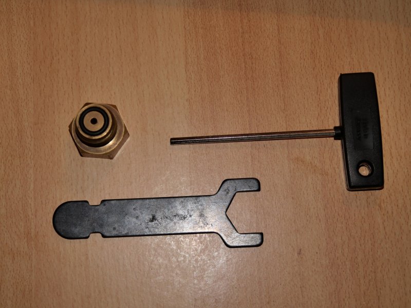 Feinwerkbau P70 Alu Rot – Bild 4
