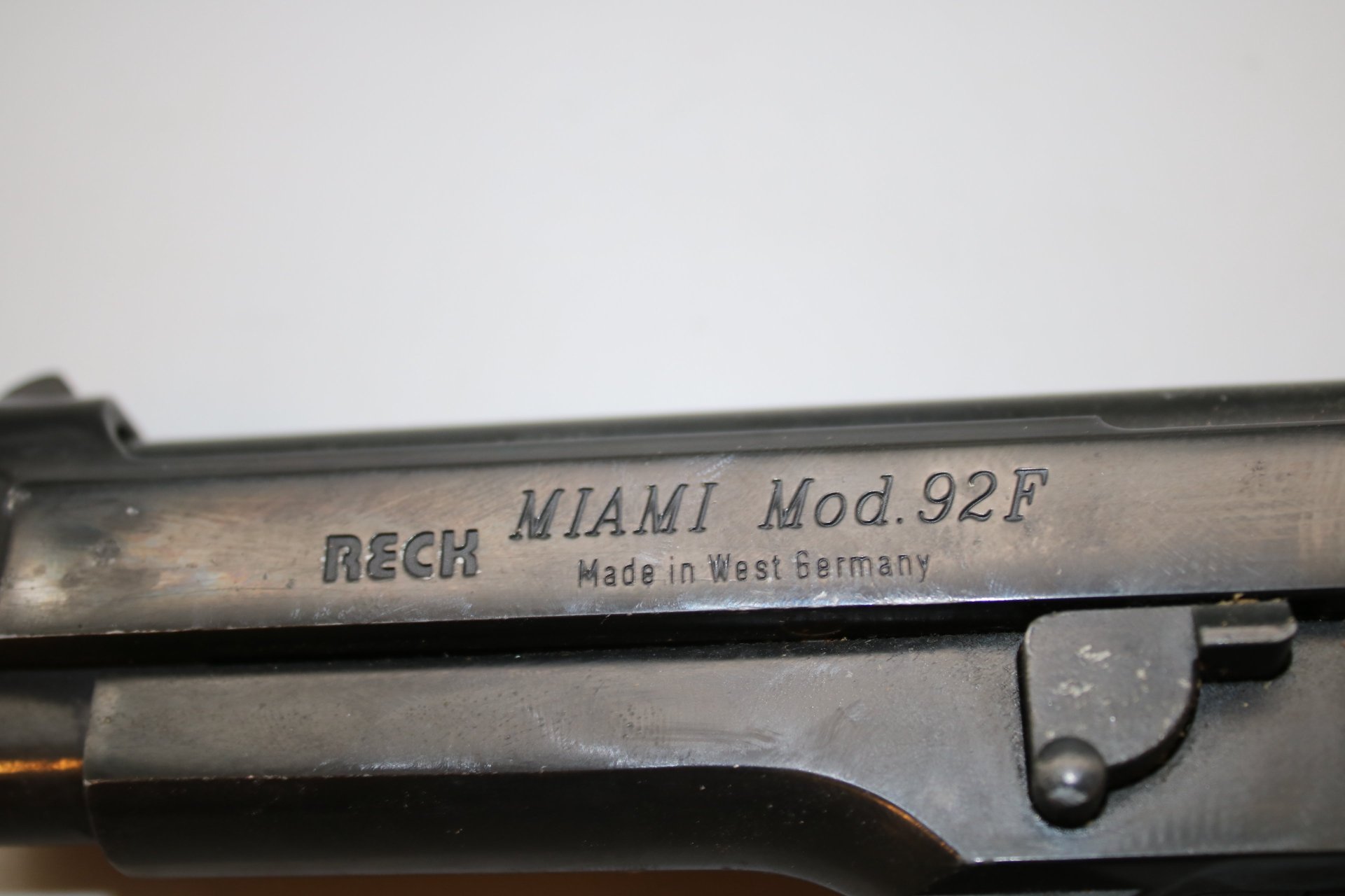 Schreckschusspistole Reck Miami 92F – Bild 3