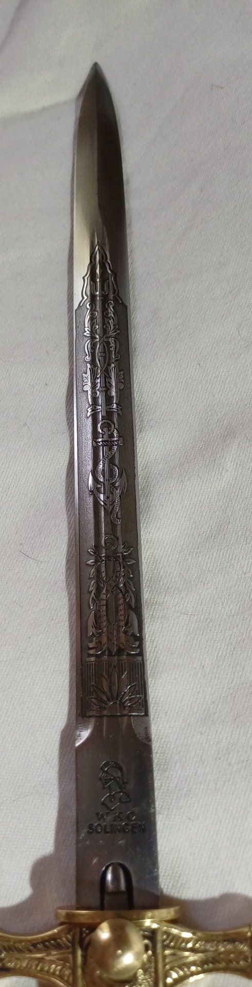 Kriegsmarine Offiziersdolch (M1938) mit Klingenätzung – W.K.C Solingen – Bild 3