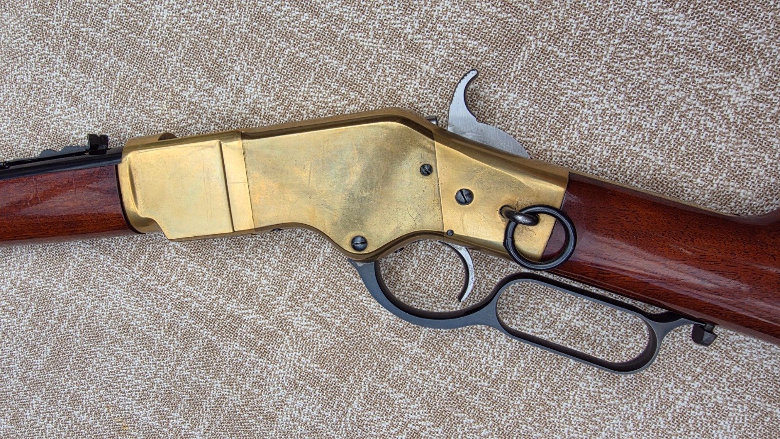 HEGE Uberti Unterhebelrepetierer Mod. 1866 Yellow Boy Carbine – Bild 4