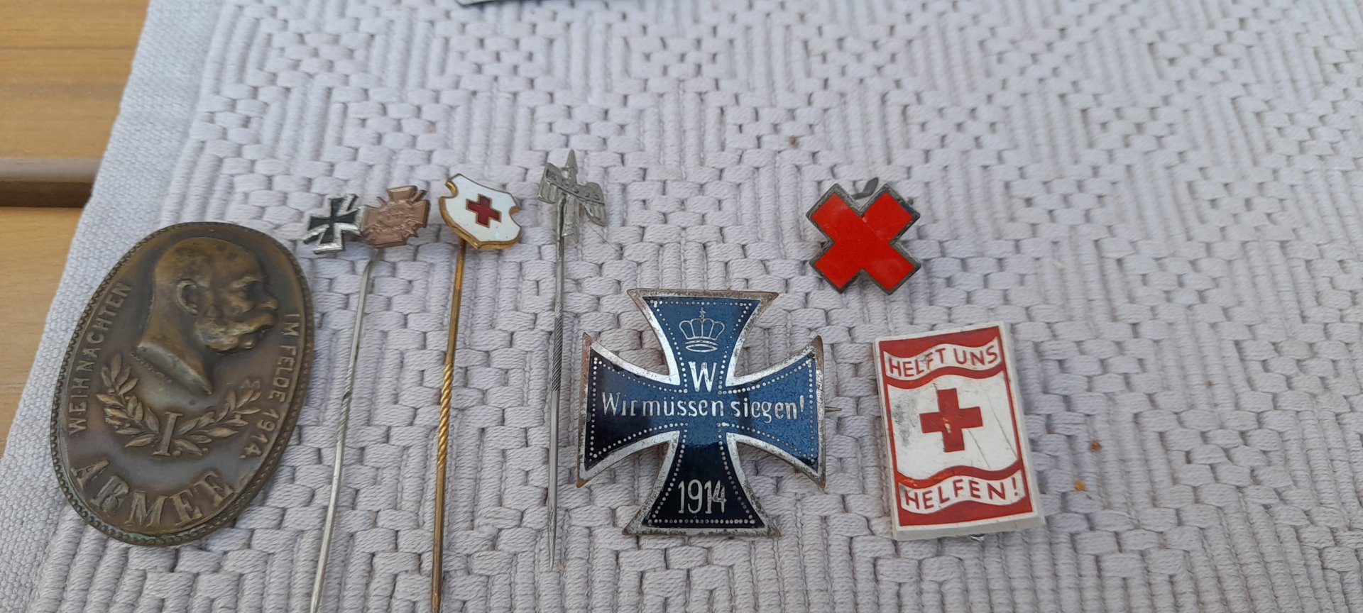 Verschiedene Orden Abzeichen 1914 ..... – Bild 1
