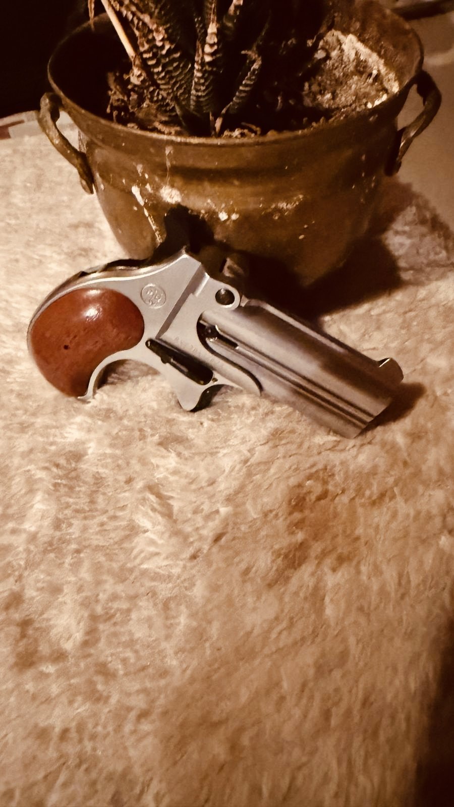 *** Norris Twinny Derringer, Kaliber 9mmR.K., vernickelt mit Holster *** – Bild 2