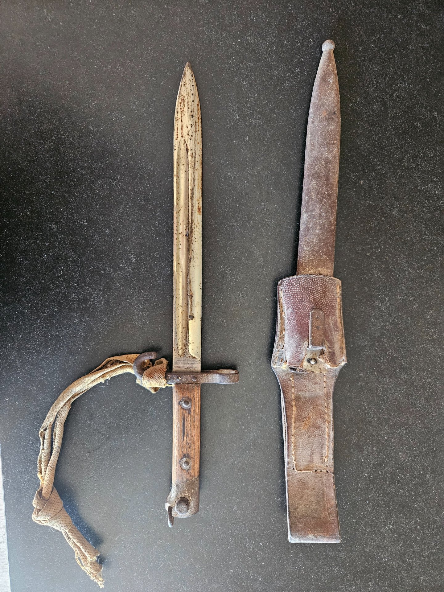 K.u.k. Messerbajonett M1895 (M.95) - F.G.G.Y. Budapest - Doppeladler - mit Scheide & Troddel – Bild 3
