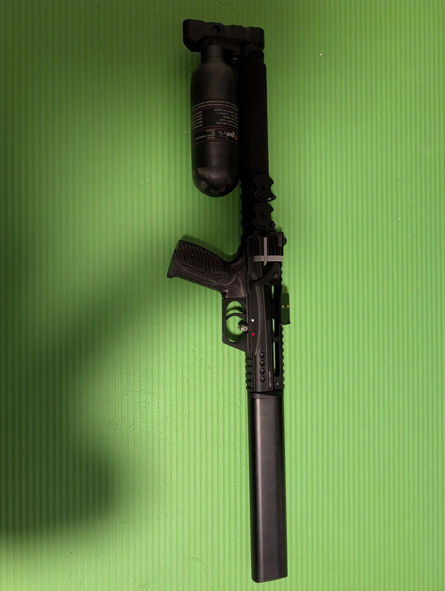Edgun Leishy 2 5.5mm/.22 mit Zubehör – Bild 1