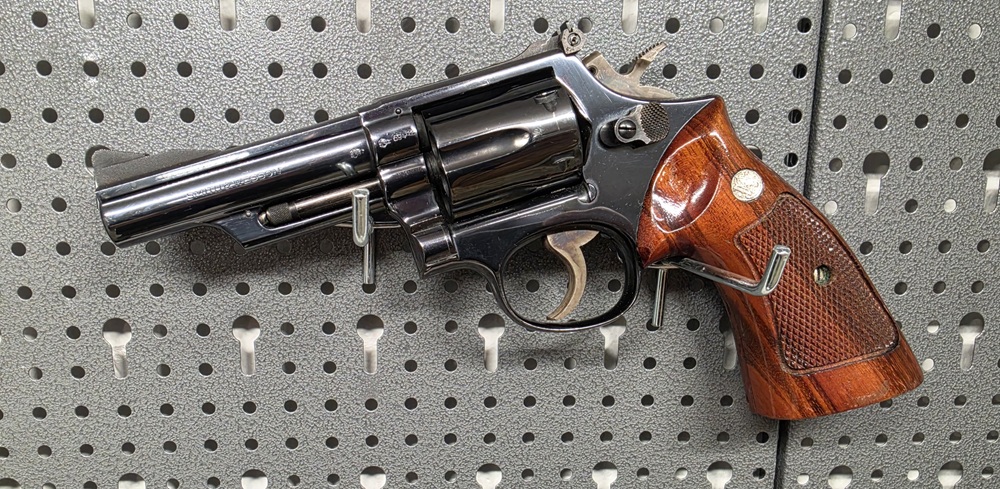 Smith & Wesson Mod. 19 4" .357 Mag. Beschuss 1969 ! – Bild 1