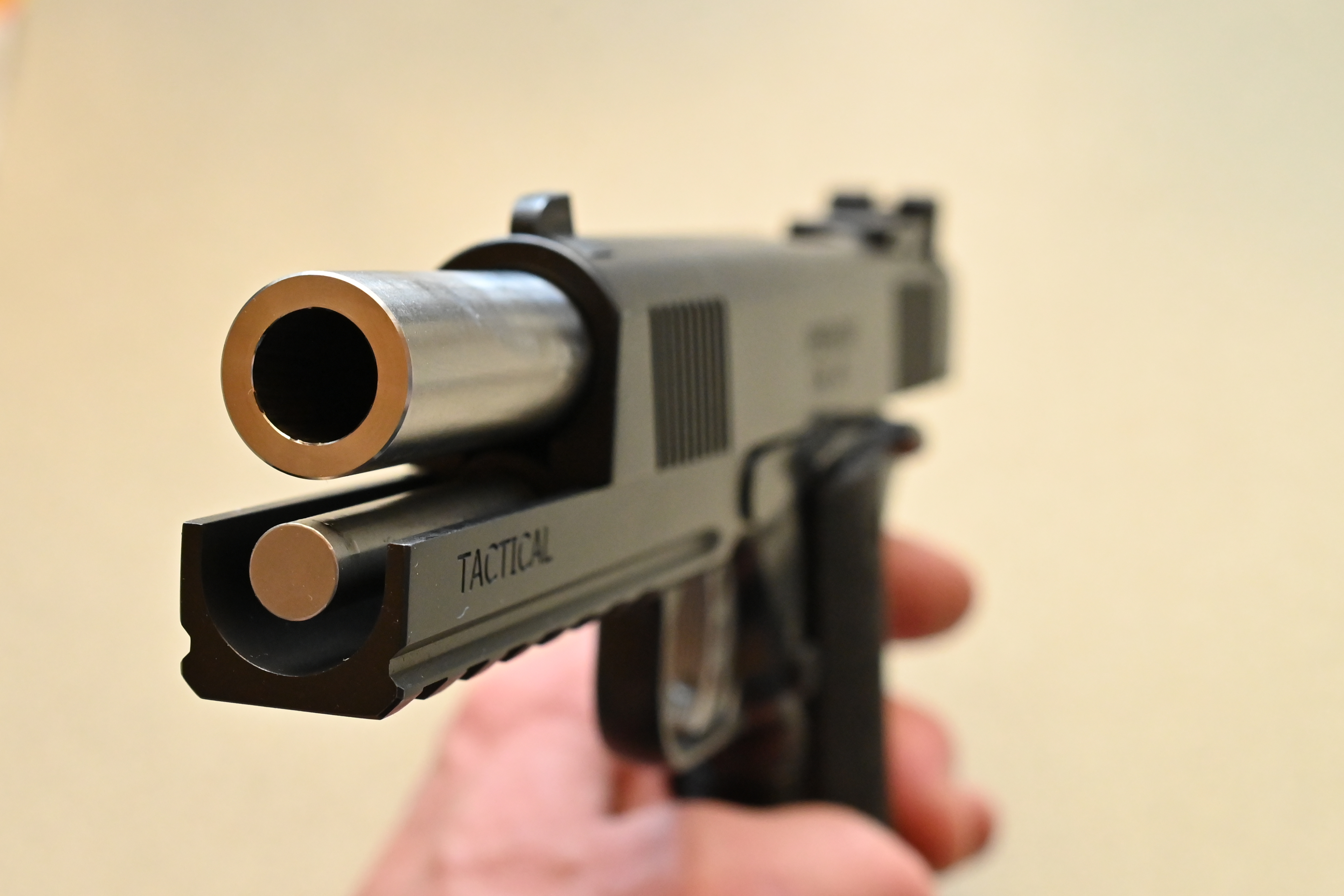 Springfield Armory 1911 TRP Operator Long Rail .45 ACP – neuwertig – Full Rail – Bild 4