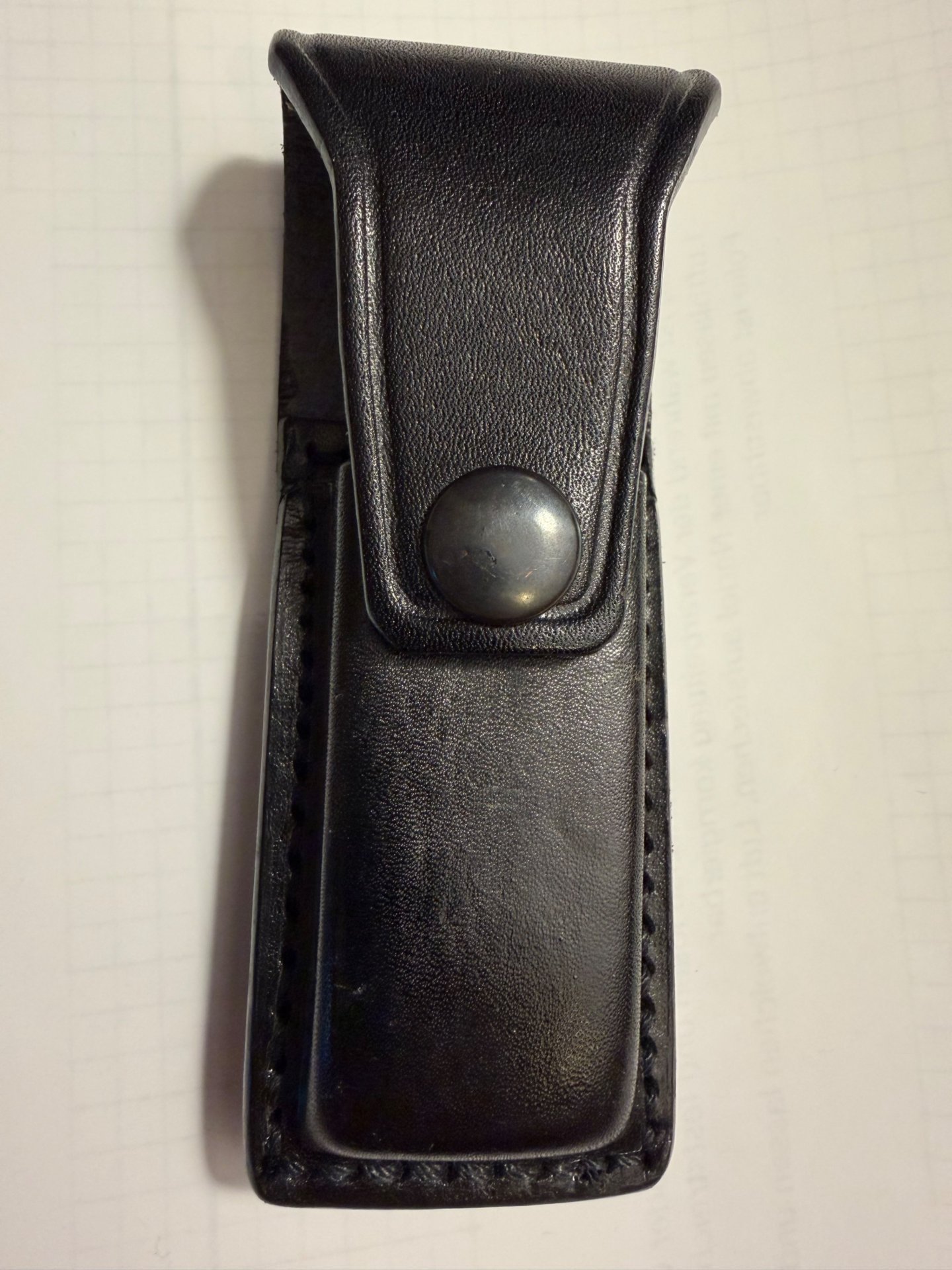Magazintasche für Walther P.P. in schwarzem Glattleder. – Bild 1