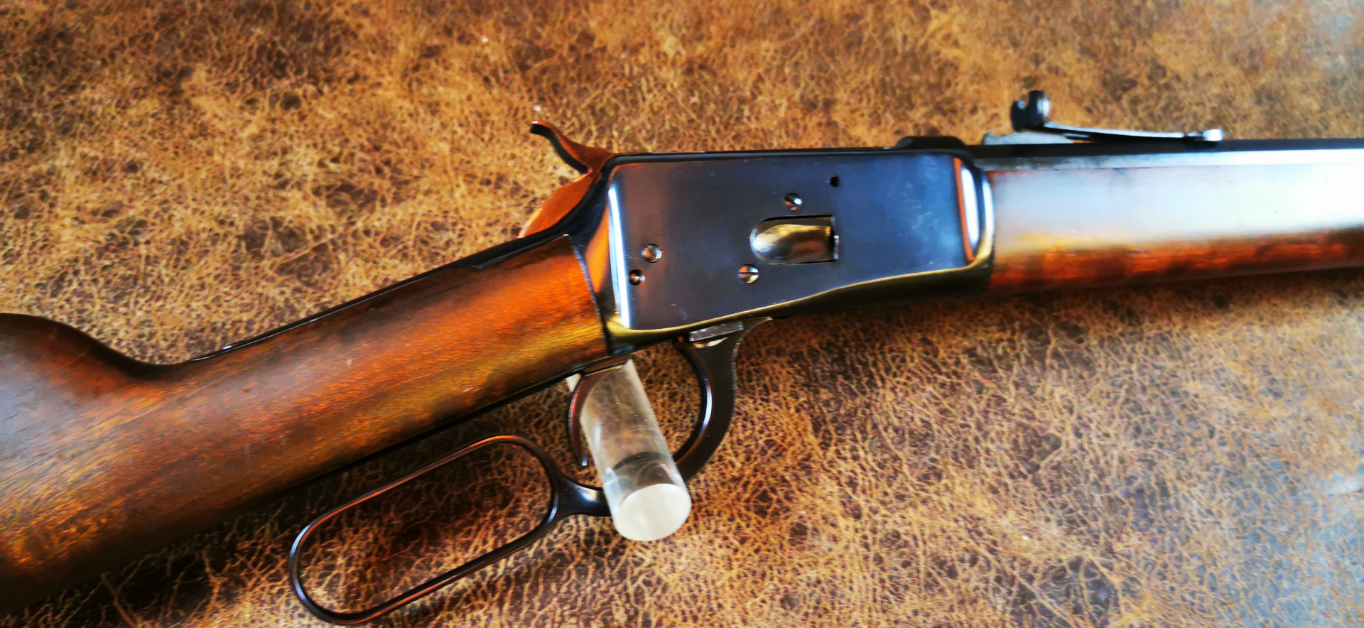 Rossi Unterhebel-Repetierbüchse Mod. 1892 175M cal. .45 Colt – Bild 1