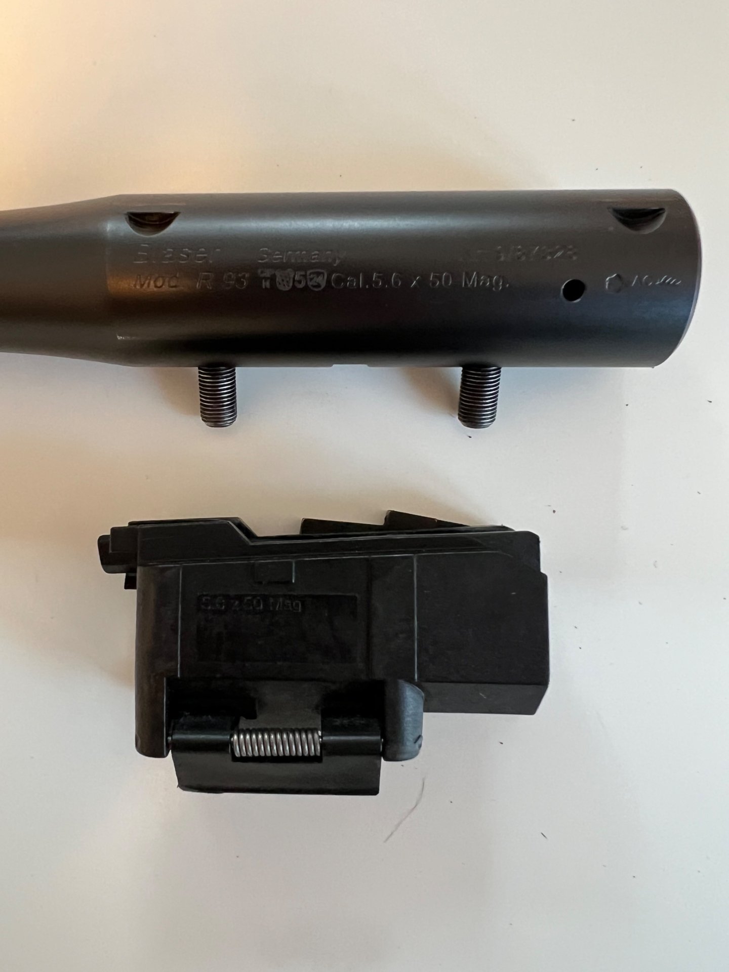 Blaser R93 5,6x50Mag Wechsellauf + Magazin – Bild 2