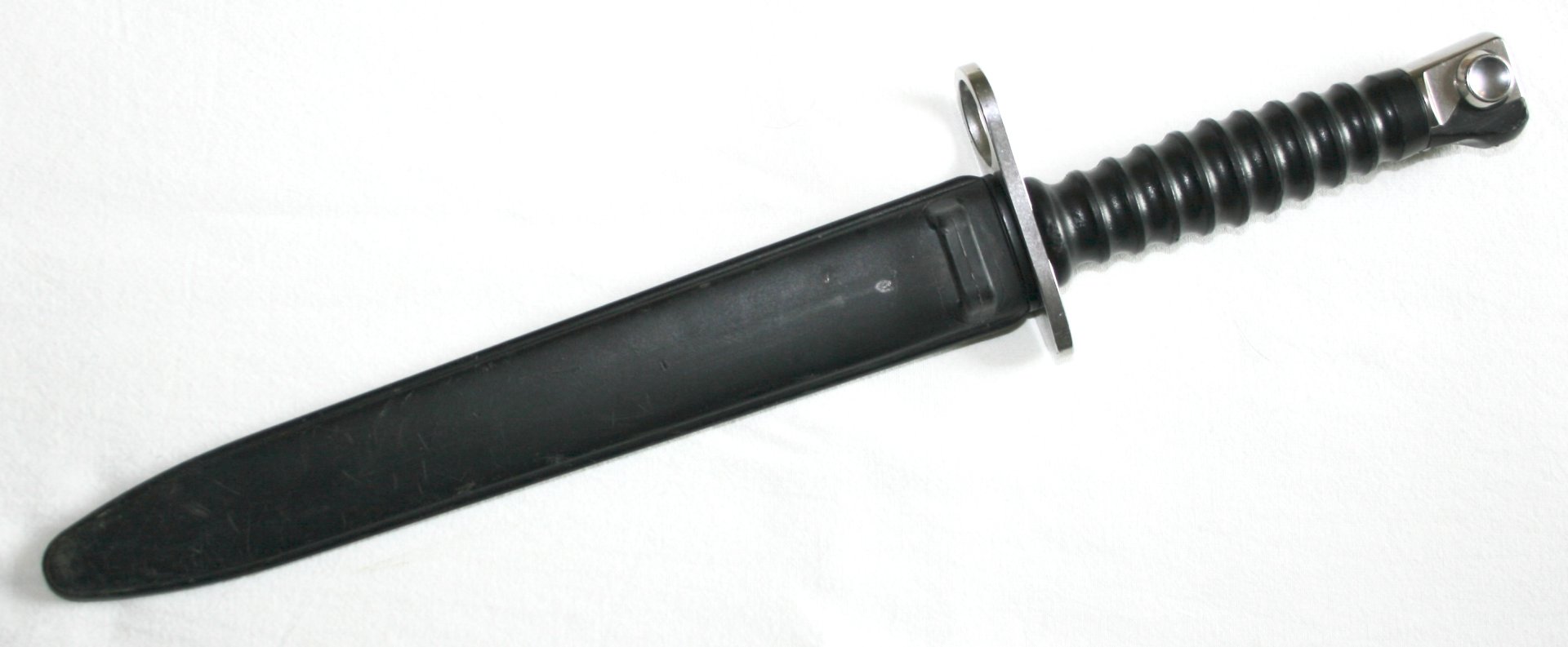 Schweiz, Bajonett Mod. 1957 für Stgw. 57 – Bild 1