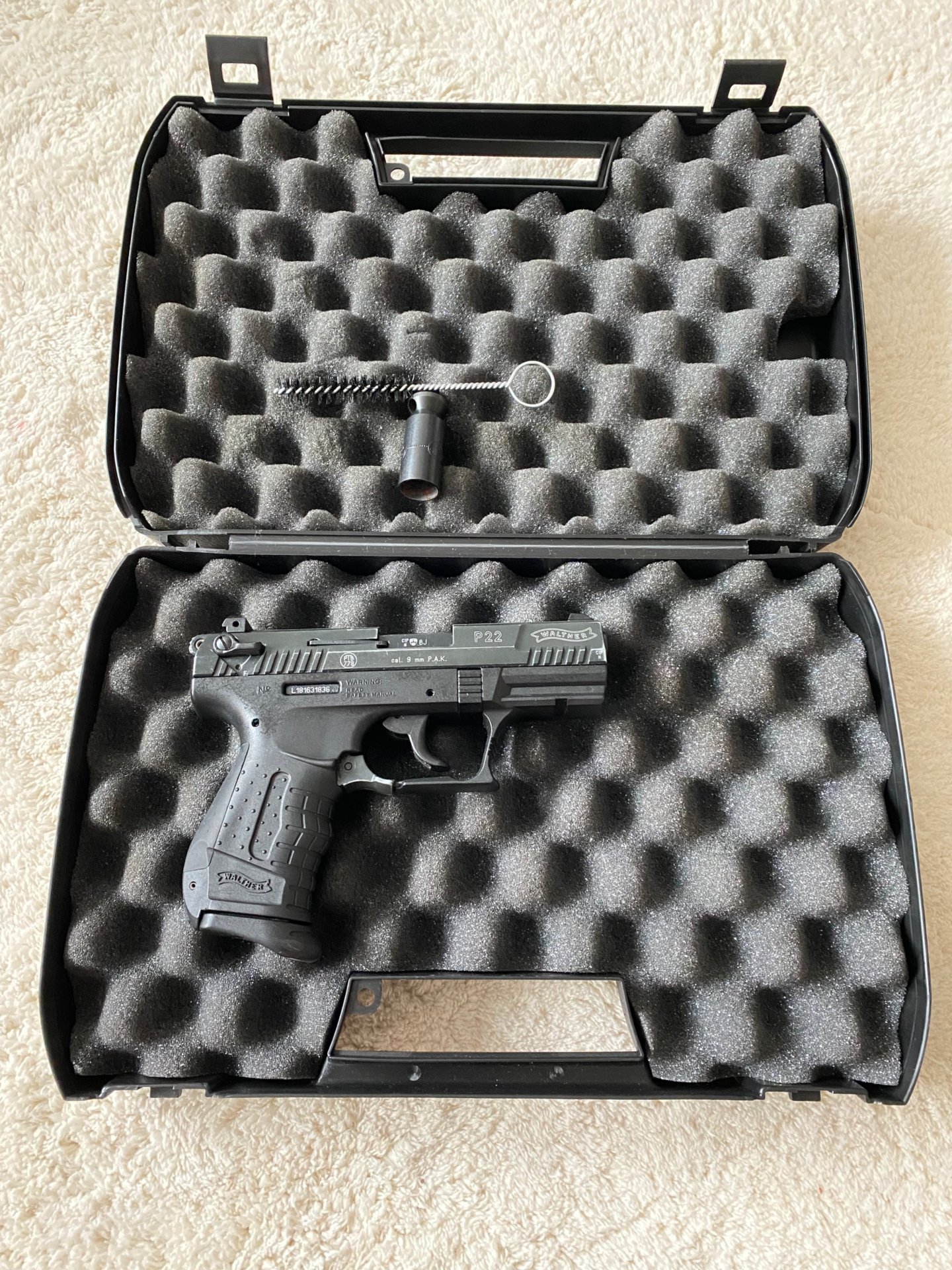 Walther P22 P.A.K 9mm Schreckschuss mit Munition und Feuerwerk – Bild 7