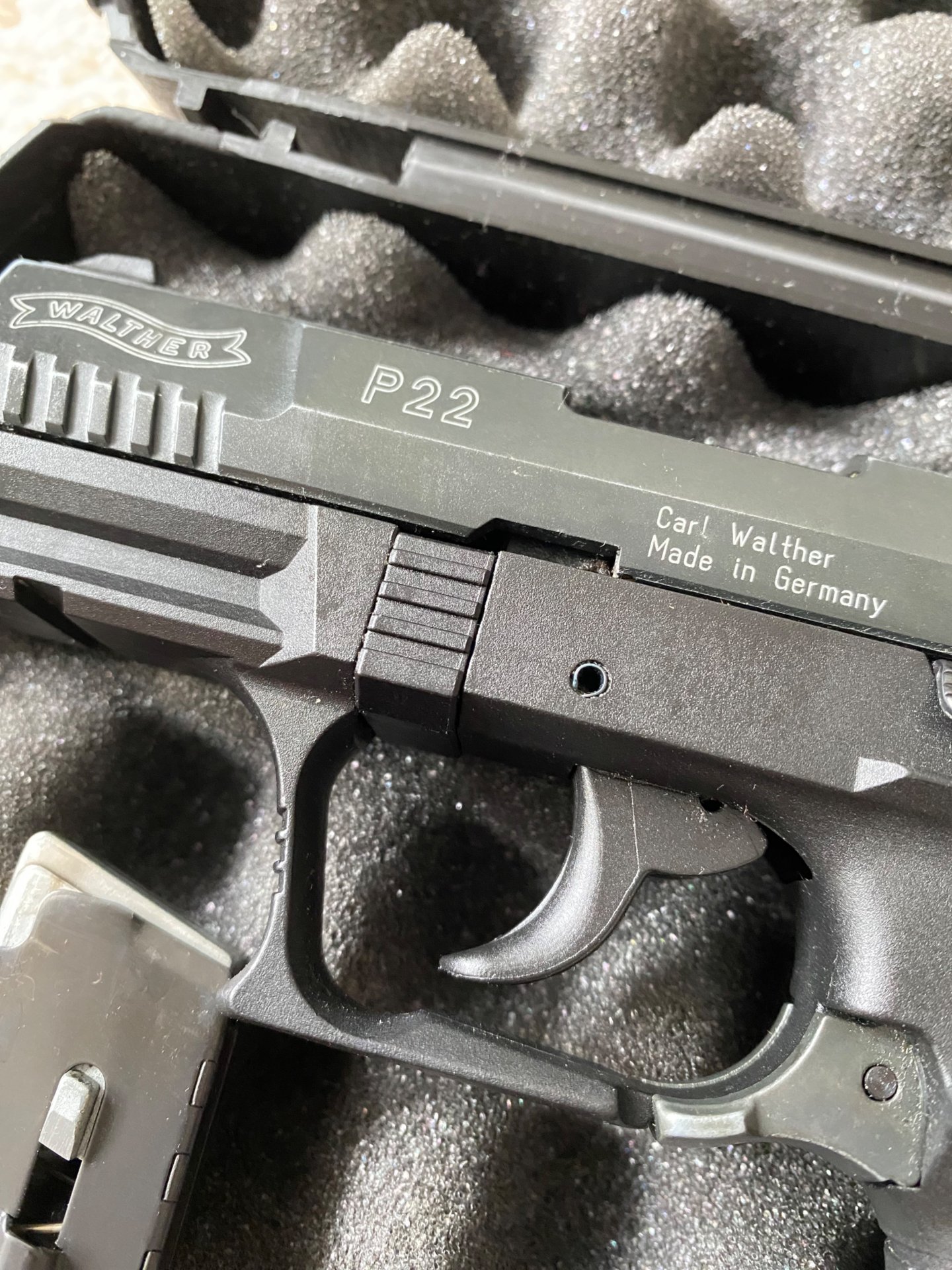 Walther P22 P.A.K 9mm Schreckschuss mit Munition und Feuerwerk – Bild 6