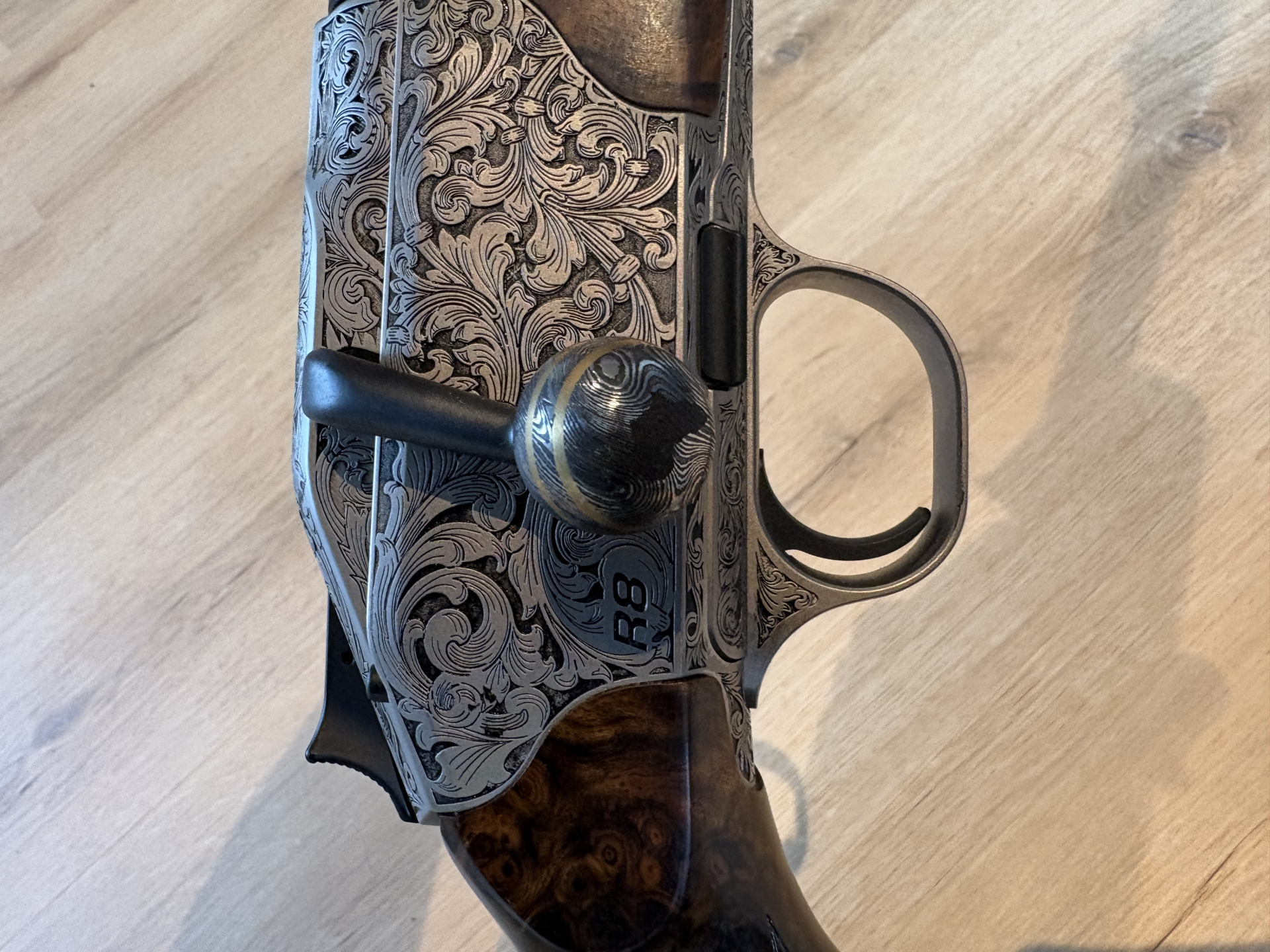 Kammergriffkugel Unikat Custom Einzelstück Blaser R8 Damast Stahl – Bild 2