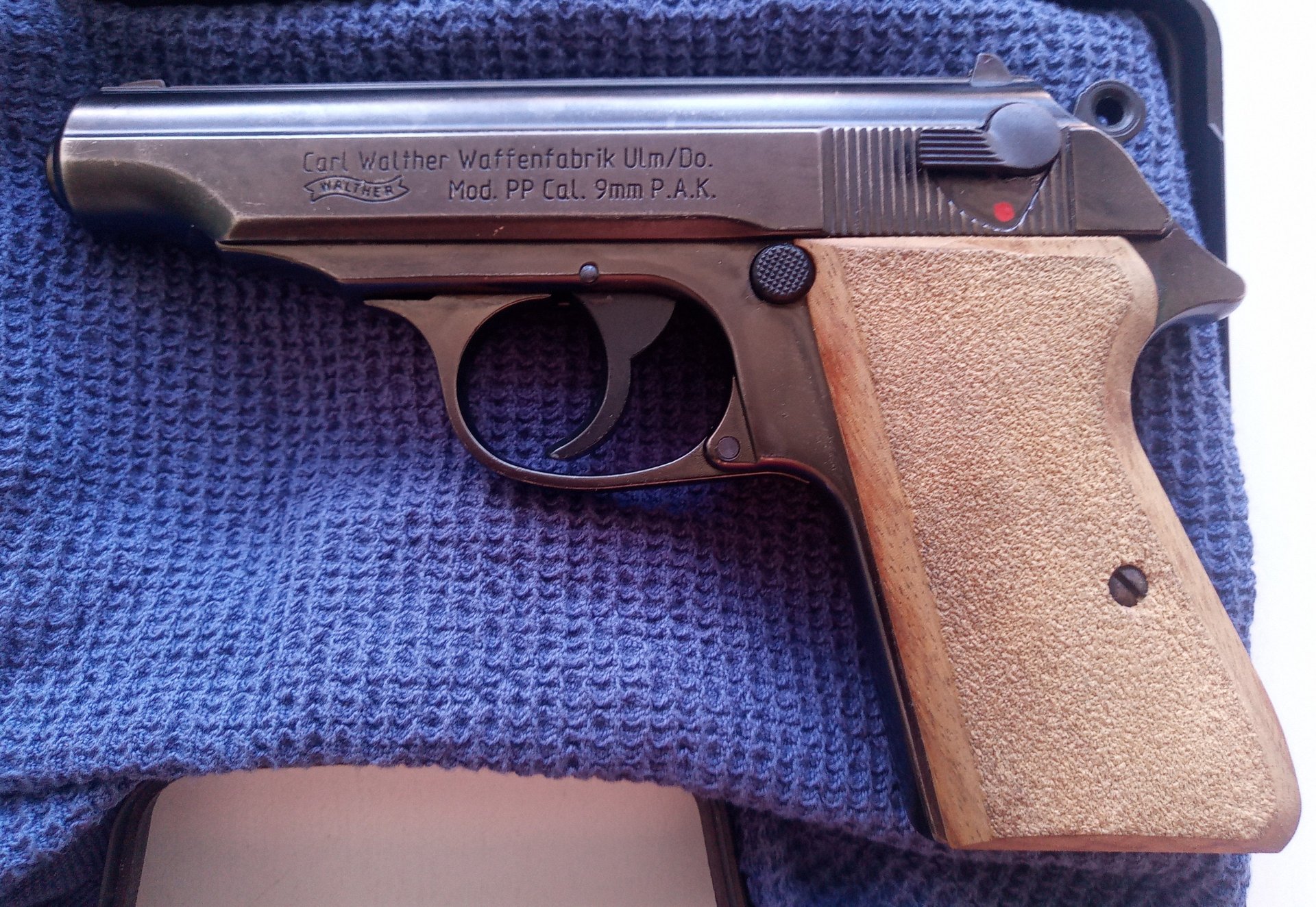 Walther PP PTB 620 Titanisiert (Beschuss KG / 1994) – Top Sammlerzustand im blauen Koffer + Becher – Bild 3