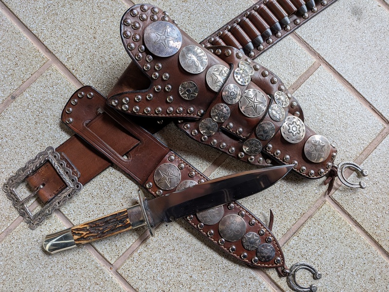 MUSEUMSREPLIK DES "GERONIMO GUN RIGS" VON WOLFGANG OIDTMANN PLUS BOWIE VON GERHARD HAATS – Bild 1