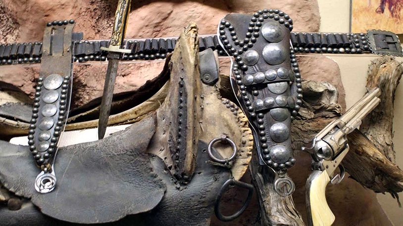 MUSEUMSREPLIK DES "GERONIMO GUN RIGS" VON WOLFGANG OIDTMANN PLUS BOWIE VON GERHARD HAATS – Bild 6