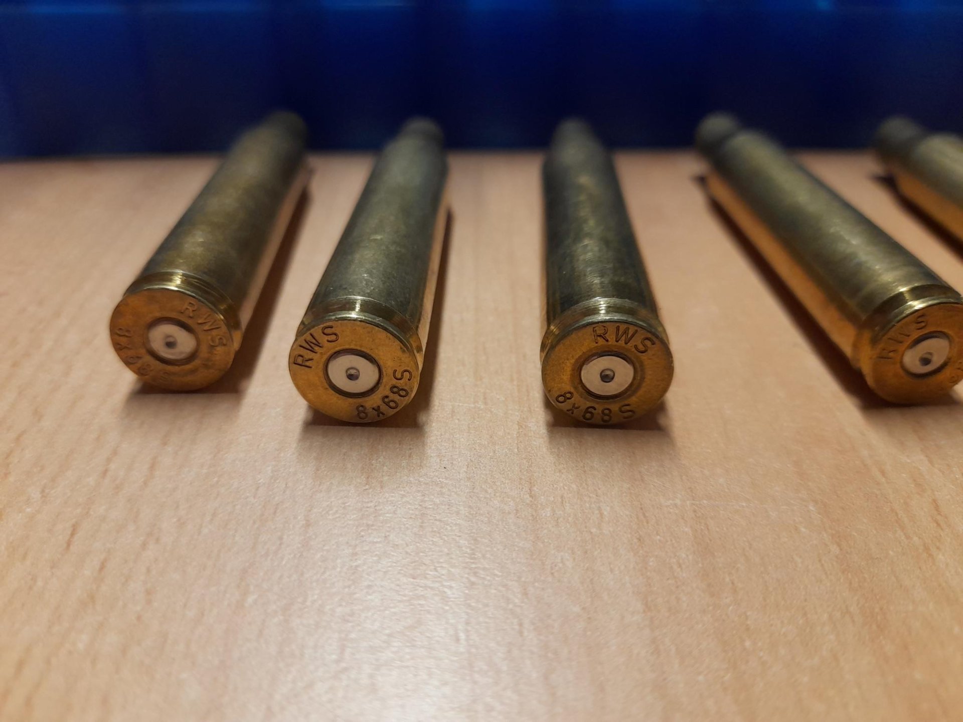 RWS Hülsen 8x68s 205 Stück – Bild 3