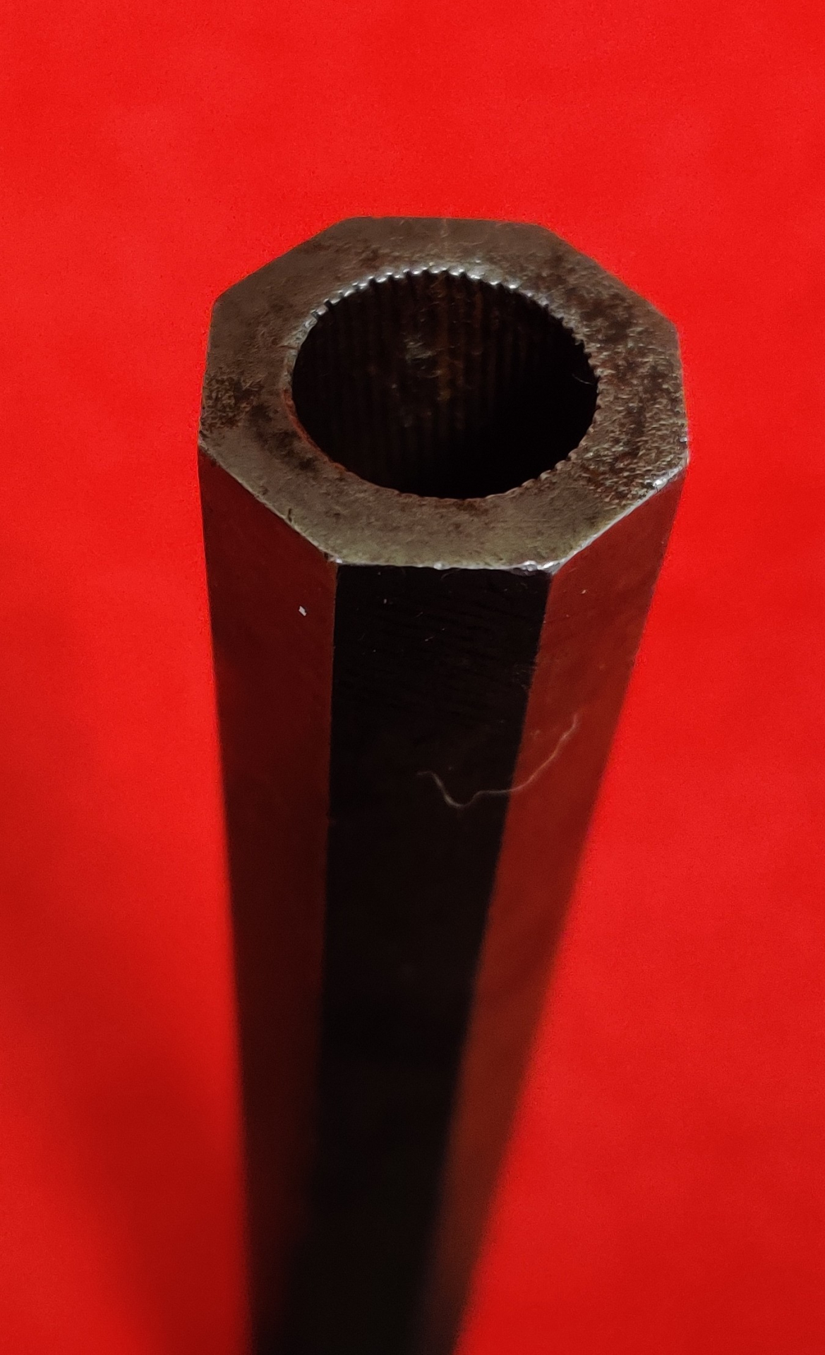 Originale alte französische Vorderlader-Duellpistole, Kal. 12mm, Percussion, Damast-Lauf mit Haarzüg – Bild 6