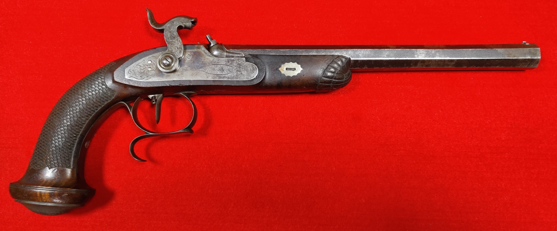 Originale alte französische Vorderlader-Duellpistole, Kal. 12mm, Percussion, Damast-Lauf mit Haarzüg – Bild 1
