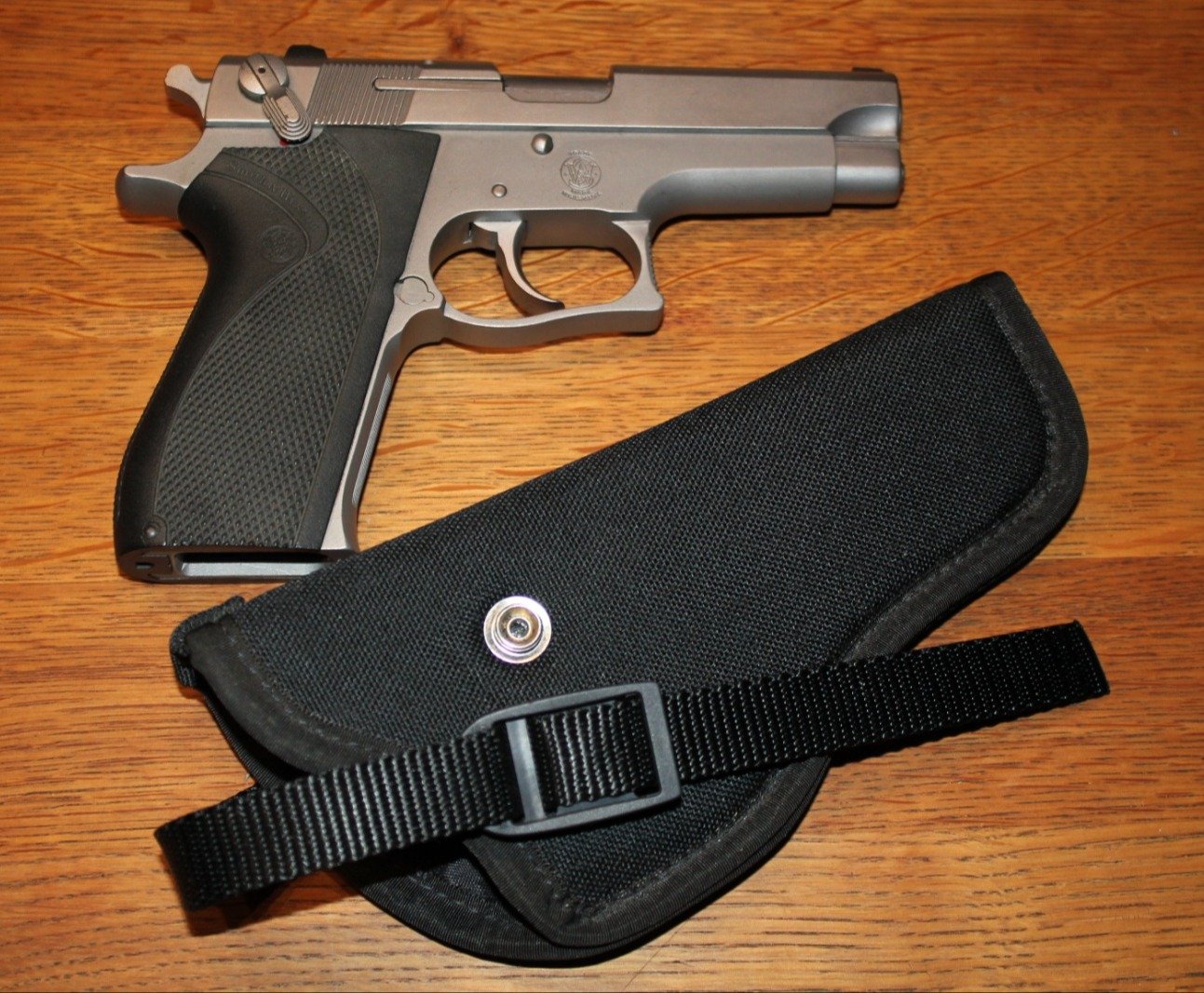 Smith & Wesson 9mm Luger Modell 3906 stainless steel – Bild 4