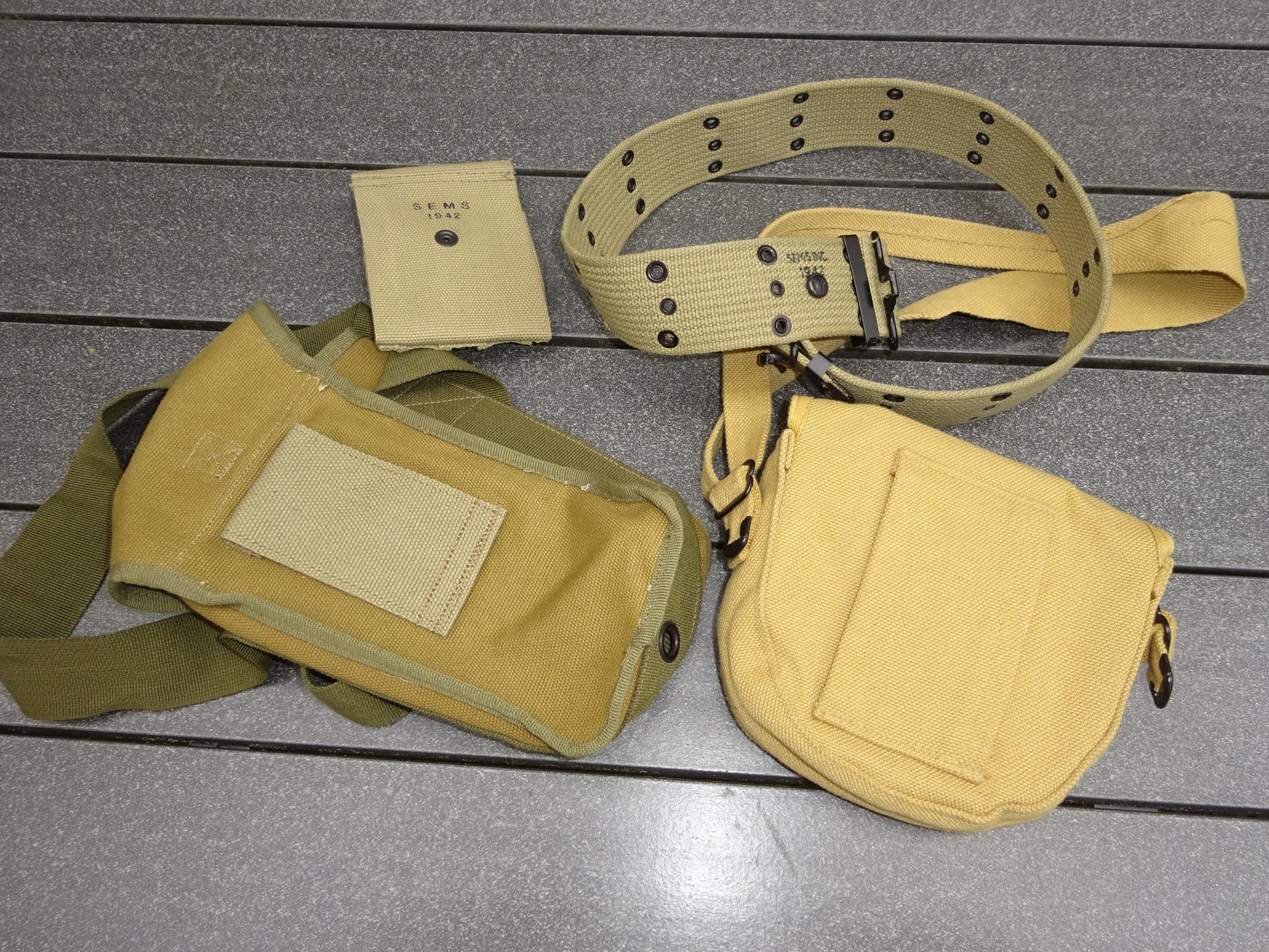 US Webbing Konvolut, Taschen, Koppel . Thompson, Thommy, 1911 – Bild 2
