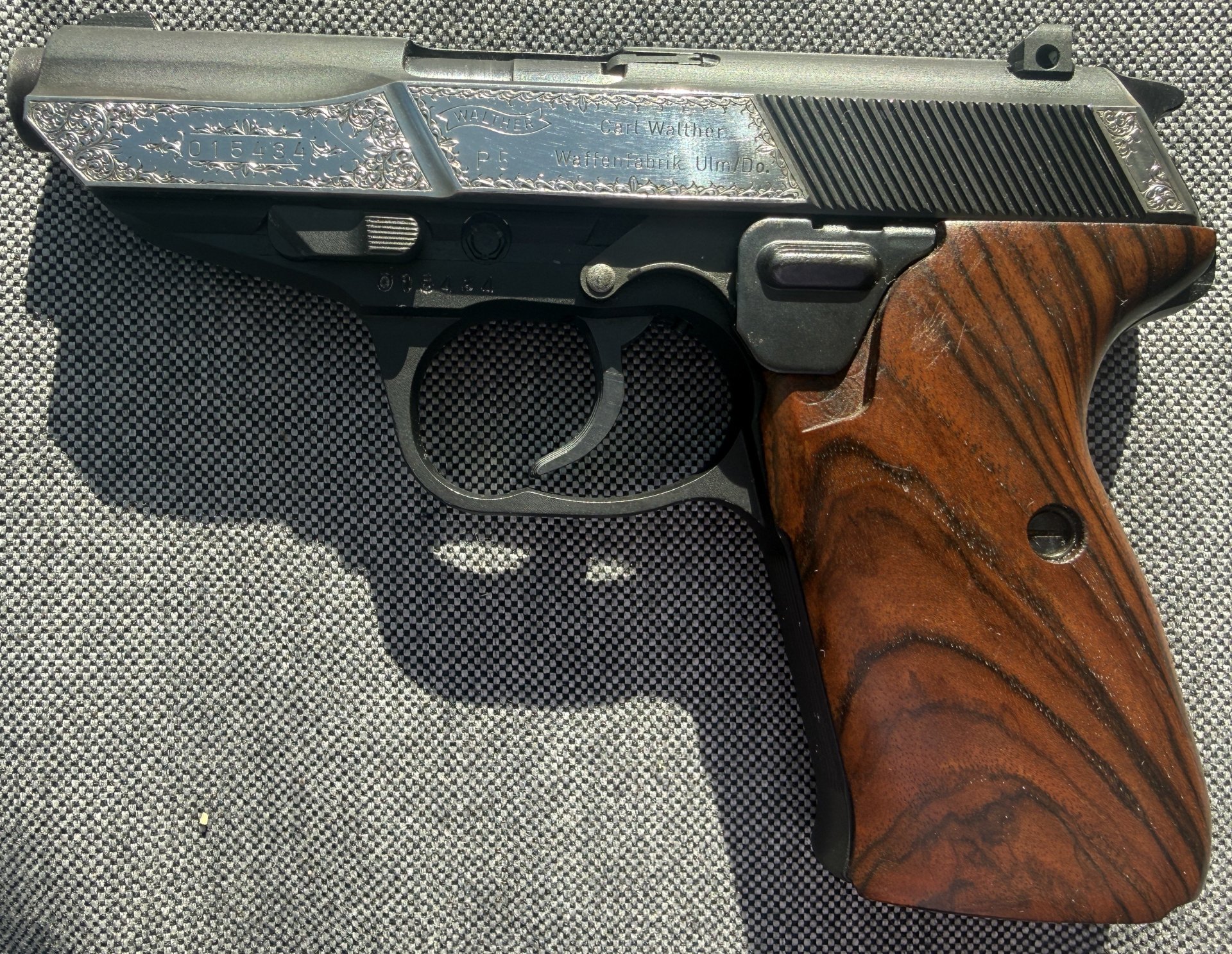 Pistole Walther P5 mit Gravur, 9mm Luger – Bild 1