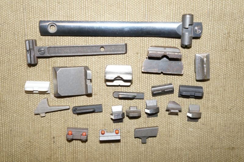 10 gebrauchte Korne und 10 gebrauchte Visiere aus Metall – Bild 1